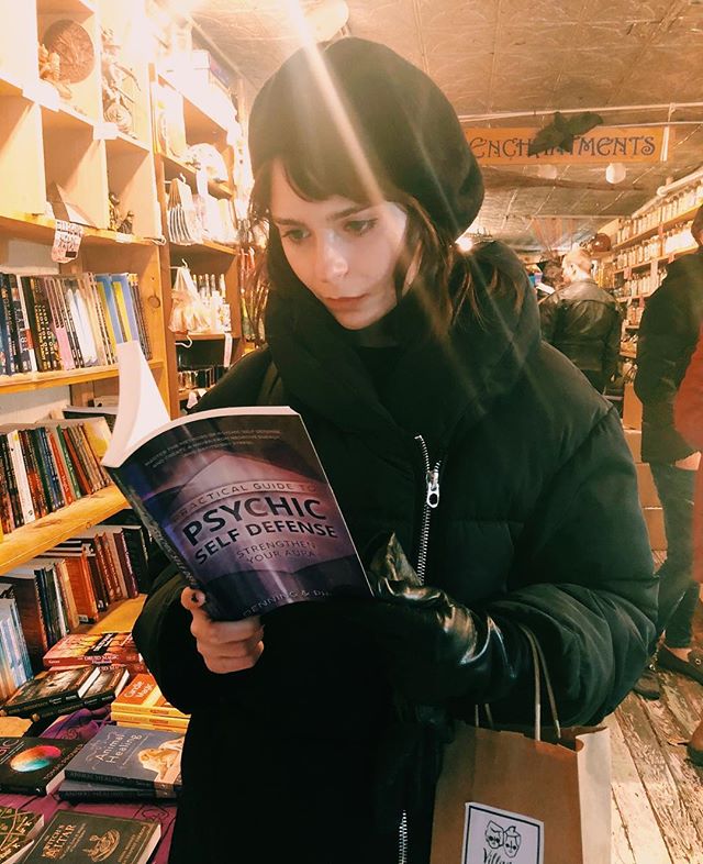 Alexandra Krosney reading 'Psychic Self Defense'