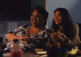 Auli'i Cravalho with her mother Cathleen Puanani Cravalho