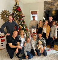 Breanne Hill family Christmas