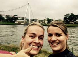 Dafne Schipper with sister Sanne at the Dafne Schipper Bridge