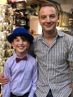 Iain Armitage with father Euan Morton