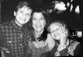 Lizzy Greene with Mother & Brother