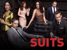 Rick Hoffman in Suits