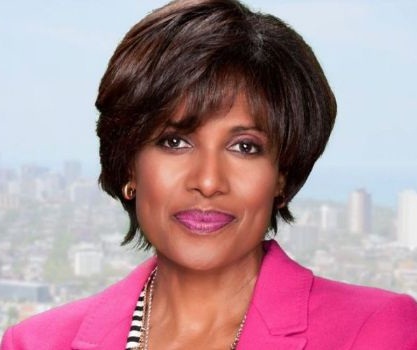 Robin Robinson, news anchor, Stedman's ex-girlfriend