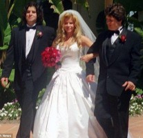 Sasha Czack wedding (her sons on her side)