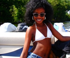 Xosha Roquemore Hot & young